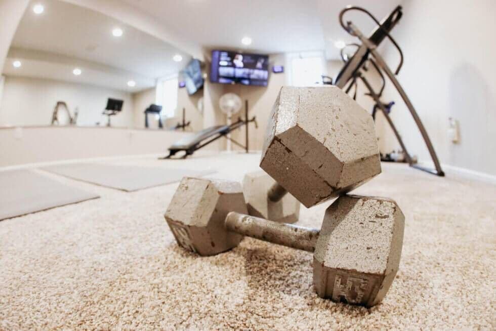 home-gym-basement-980x654.jpeg