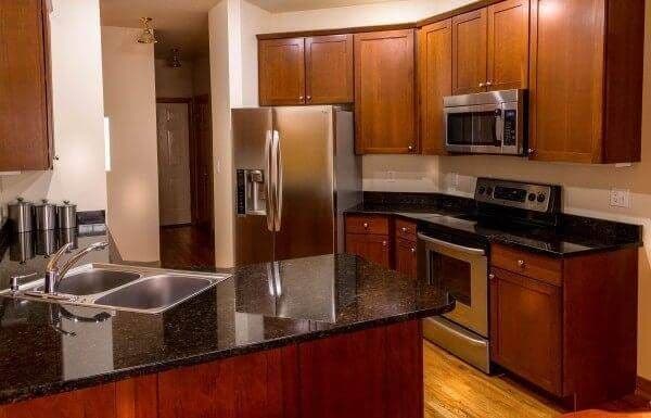 kitchen-cabinets-countertop-granite-cherry-wood